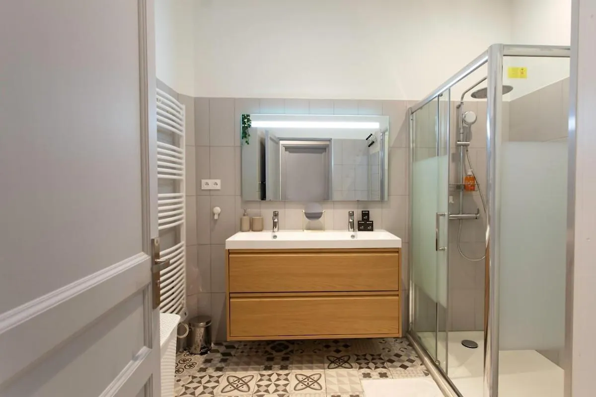 Apartmán #34 Lamartine Central 3 Bdrs Ac Balcony 10Mins Walk To Old Town Nice Francie