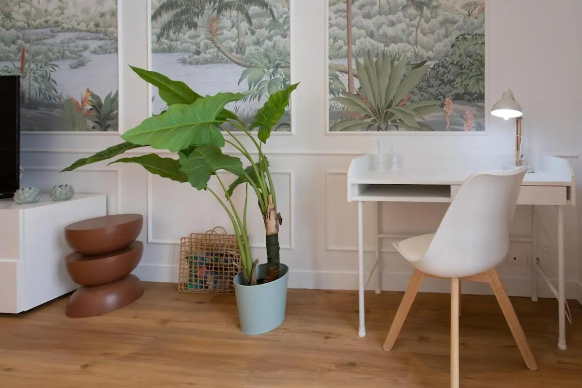 #34 Lamartine Central 3 Bdrs Ac Balcony 10Mins Walk To Old Town Nice Francie