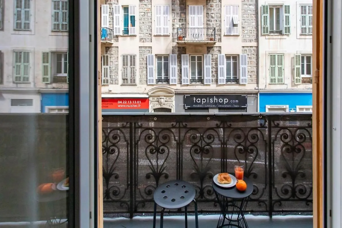 #34 Lamartine Central 3 Bdrs Ac Balcony 10Mins Walk To Old Town Nice 0*,  France